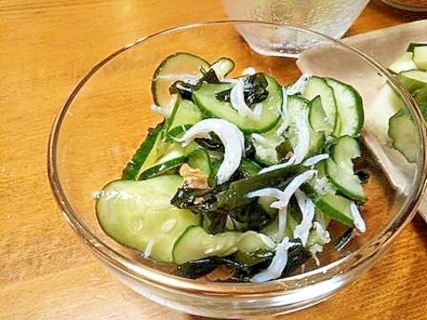 きゅうりの　酢の物　グレープフルーツ果汁入り